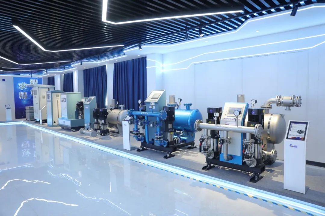 濰坊濱海區(qū)：山東宏科水電創(chuàng)新制造，將“水泵房”升級為“標(biāo)準(zhǔn)化箱體”領(lǐng)跑水資源專用機(jī)械設(shè)備